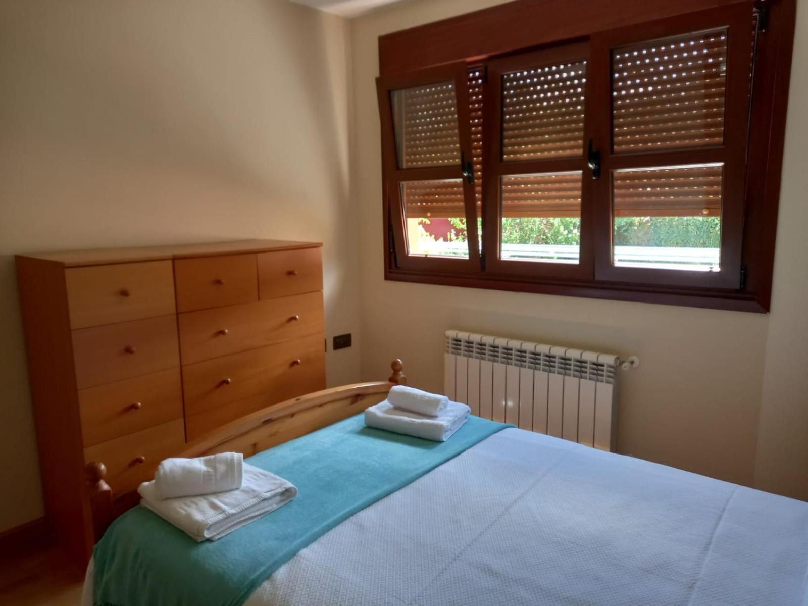 Apartamento Brisas Del Monte Onís Exterior foto